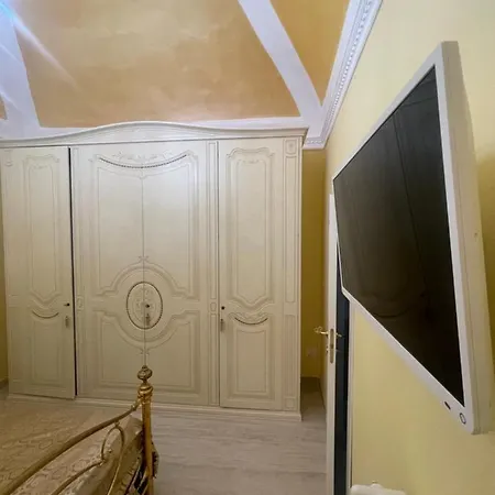 Beb Federico Ii Bed & Breakfast Apricena